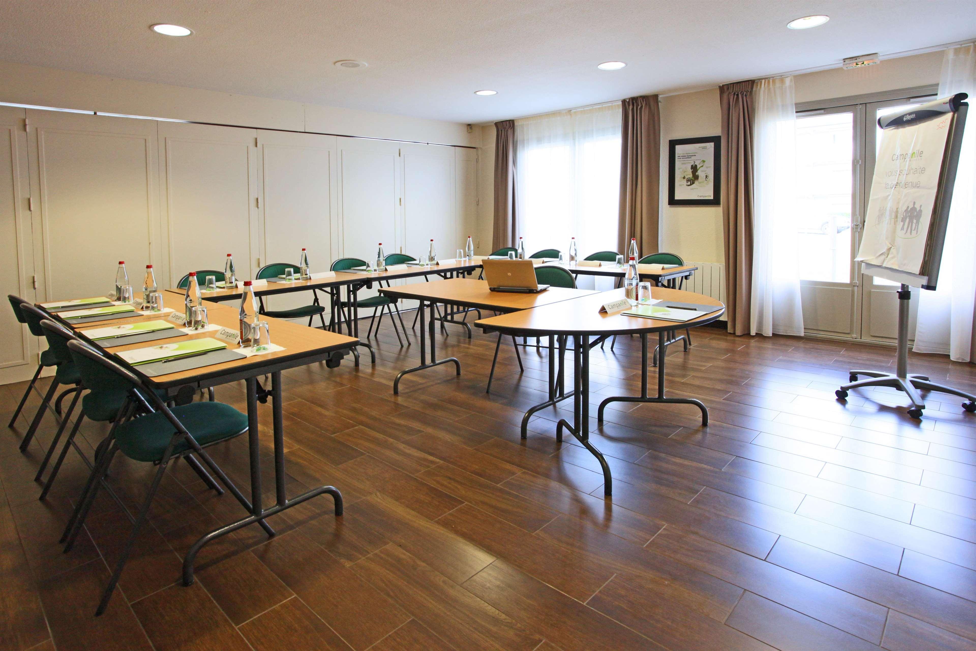 Campanile Angers Ouest - Beaucouze Hotel Ngoại thất bức ảnh