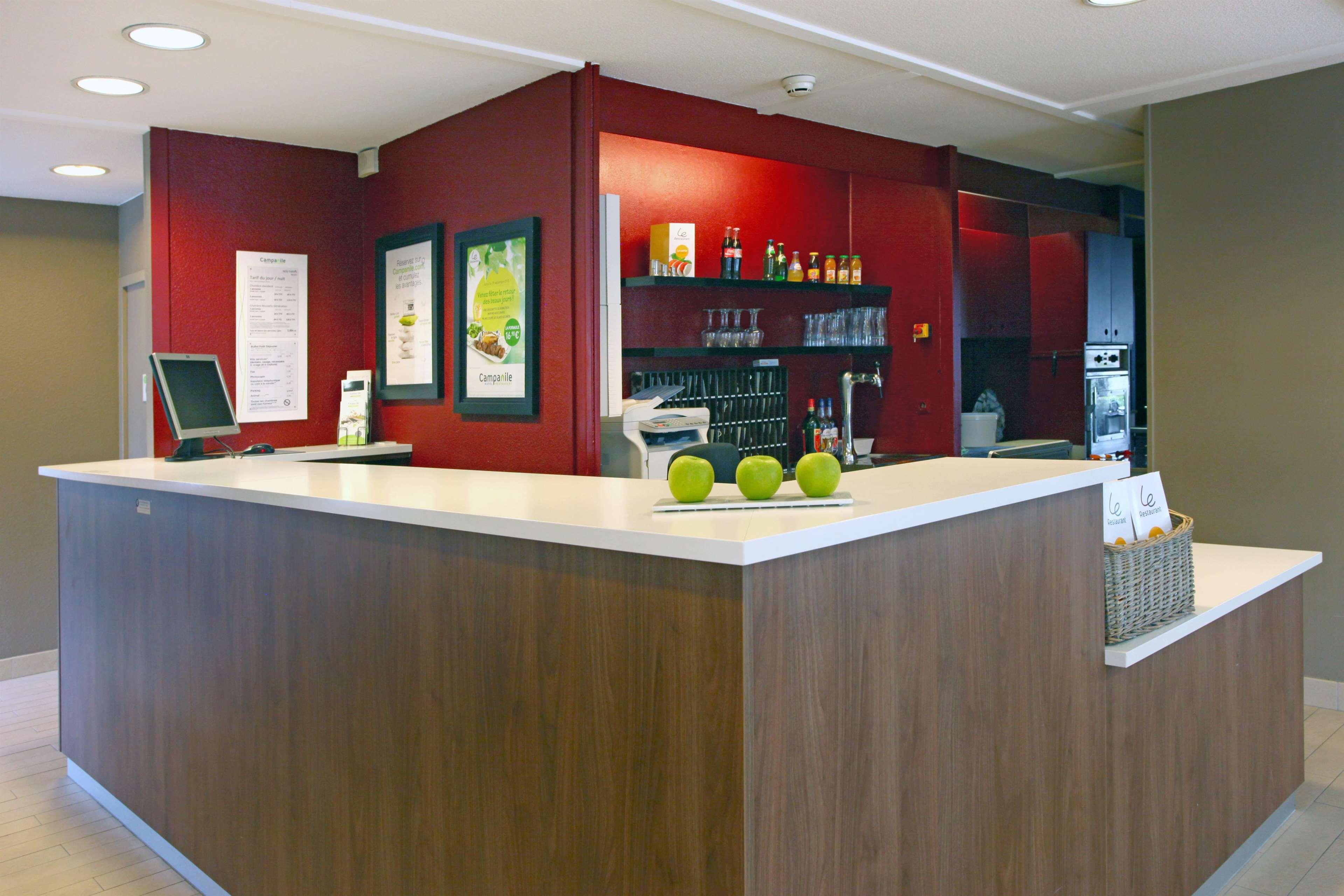 Campanile Angers Ouest - Beaucouze Hotel Ngoại thất bức ảnh