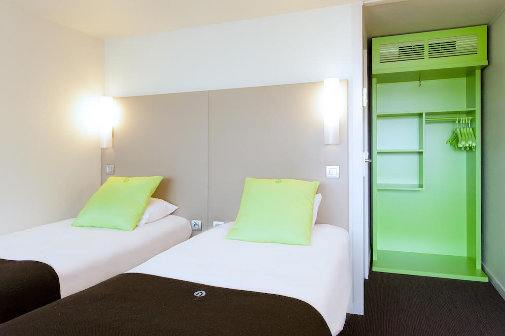 Campanile Angers Ouest - Beaucouze Hotel Ngoại thất bức ảnh